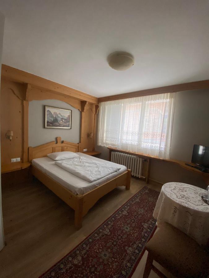 Family Hotel Zdravets Szófia Szoba fotó